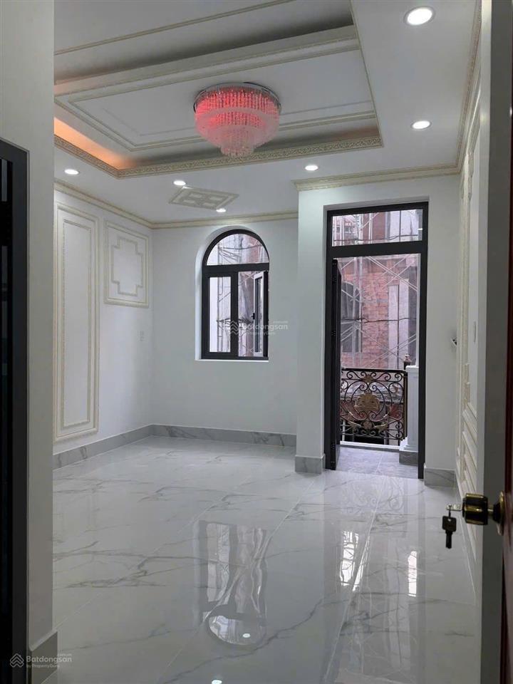 Gấp bán nhà phố hoàn thiện sẵn mt phú định chỉ 6,380 tỷ. sổ hồng sẵn   0902 470 ***