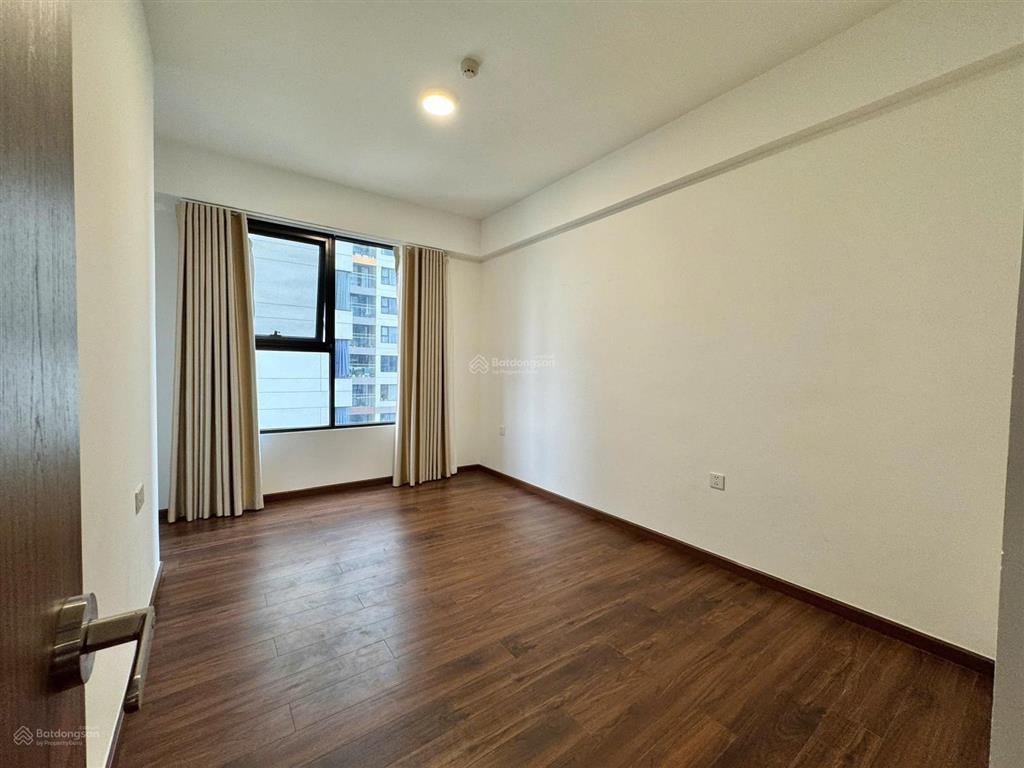 Bán căn góc 75m2 cc akari city  4,2 tỷ ra sổ hồng.  0902 470 ***