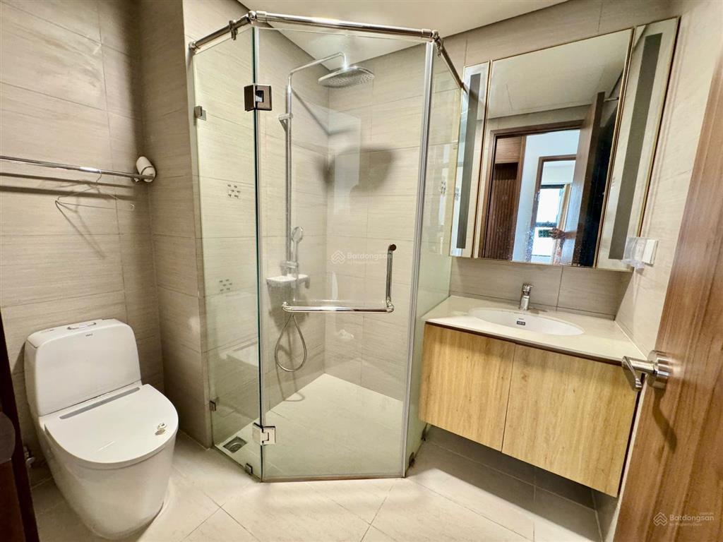 Chủ gửi bán căn 63m2/ 3,730 tỷ có nội thất. duy nhất 1 căn tại akari city  đã có sổ