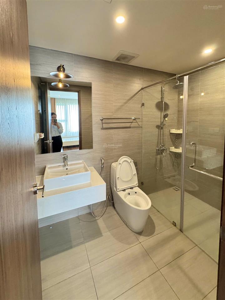 Bán nhanh căn góc hiếm có 81m2/2pn chỉ 4,49tỷ  full nội thất thiết kế. đã có sổ.  0902 470 ***