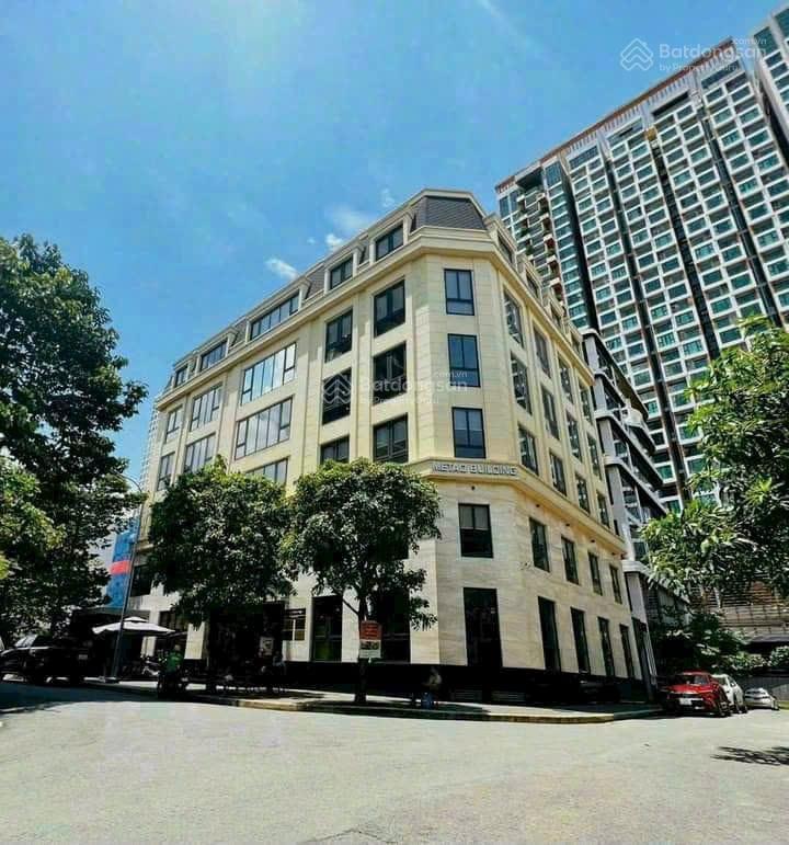 Bán đất tại tân trào, q7, 130 tỷ, 585 m2, giá siêu hời, nhiều tiện ích