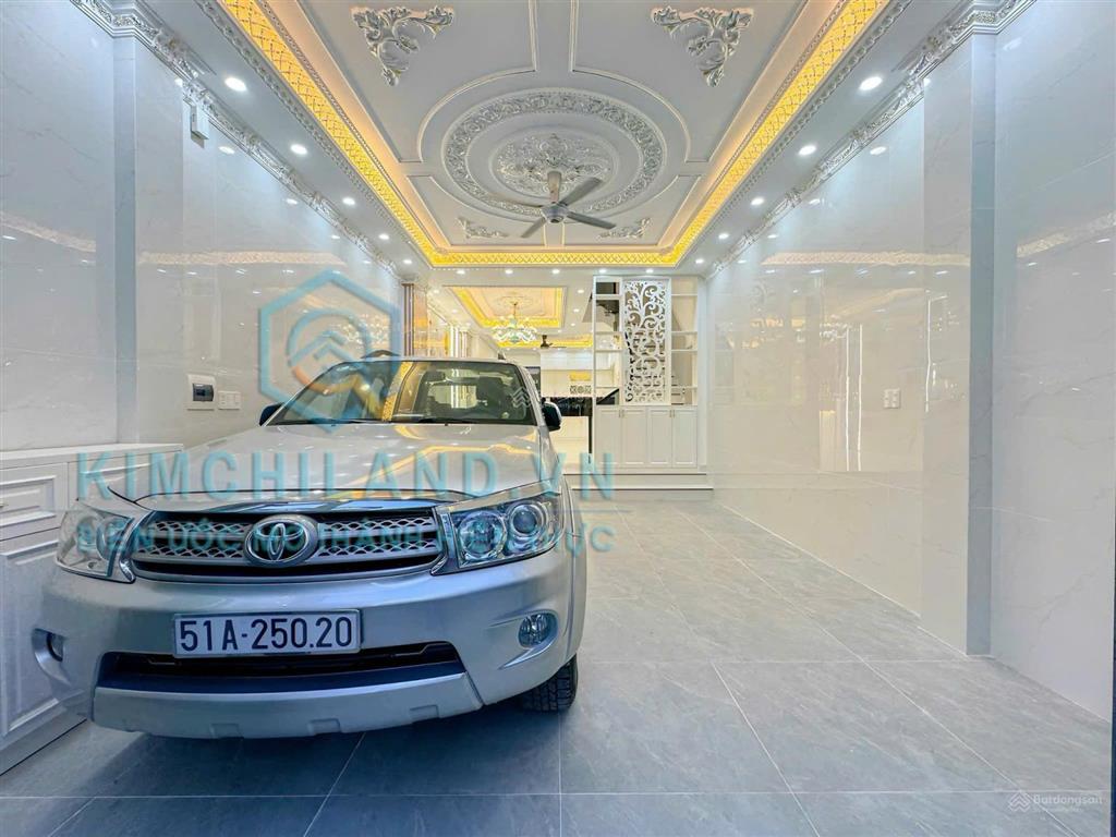Nhà phố tân cổ điển  khu nội bộ huỳnh tấn phát nhà bè, gần quận 7 & phú mỹ hưng