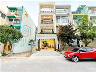 Nhà phố cao cấp quận 7 mặt tiền đường số, gần phú mỹ hưng phiên bản duy nhất, dt 5m x 18m