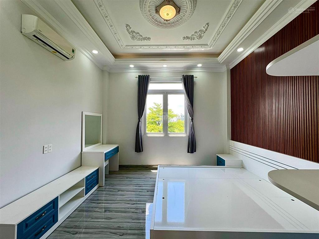 Duy nhất 1 căn nhà đẹp khu sài gòn mới trục đường huỳnh tấn phát đường 10m quá đẹp  có video