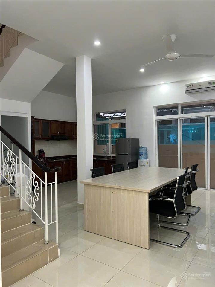 Cho thuê nhà phố mỹ giang pmh  nhà đẹp 3pn  giá 50 triệu/tháng