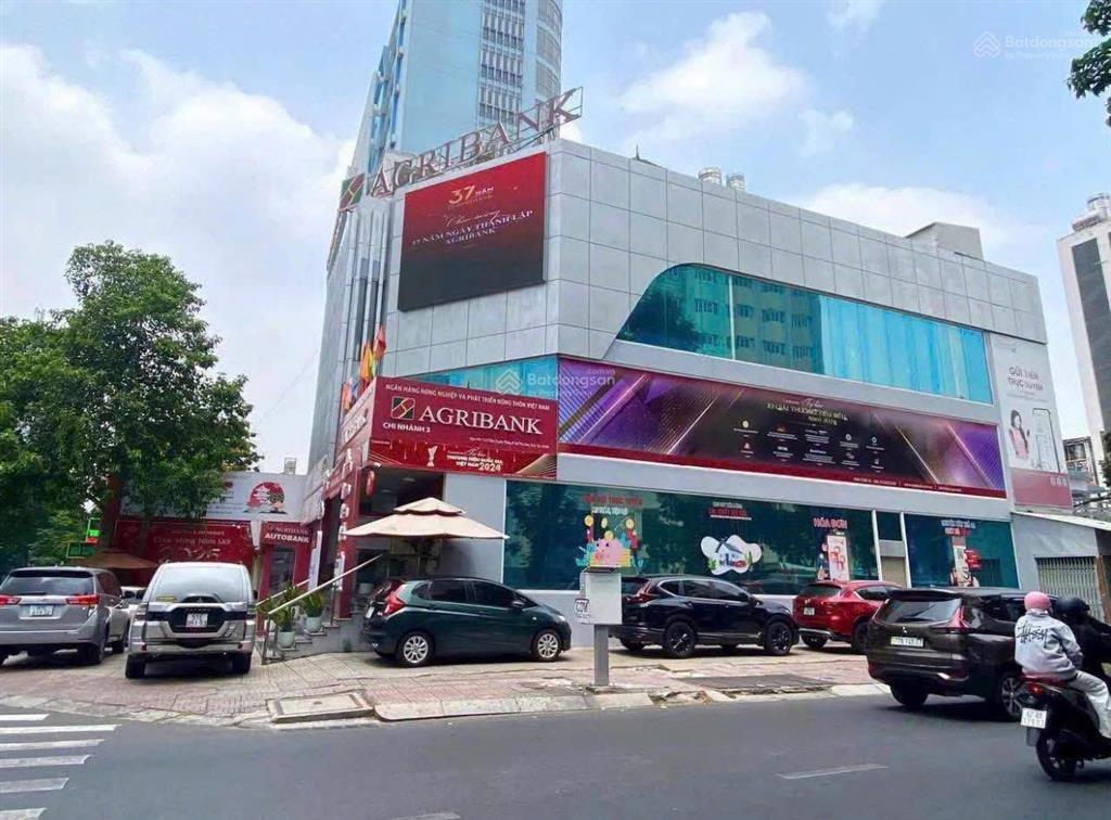 Bán tòa nhà mặt tiền 112 trần quốc thảo, quận 3. dòng tiền agribank 415 triệu/tháng