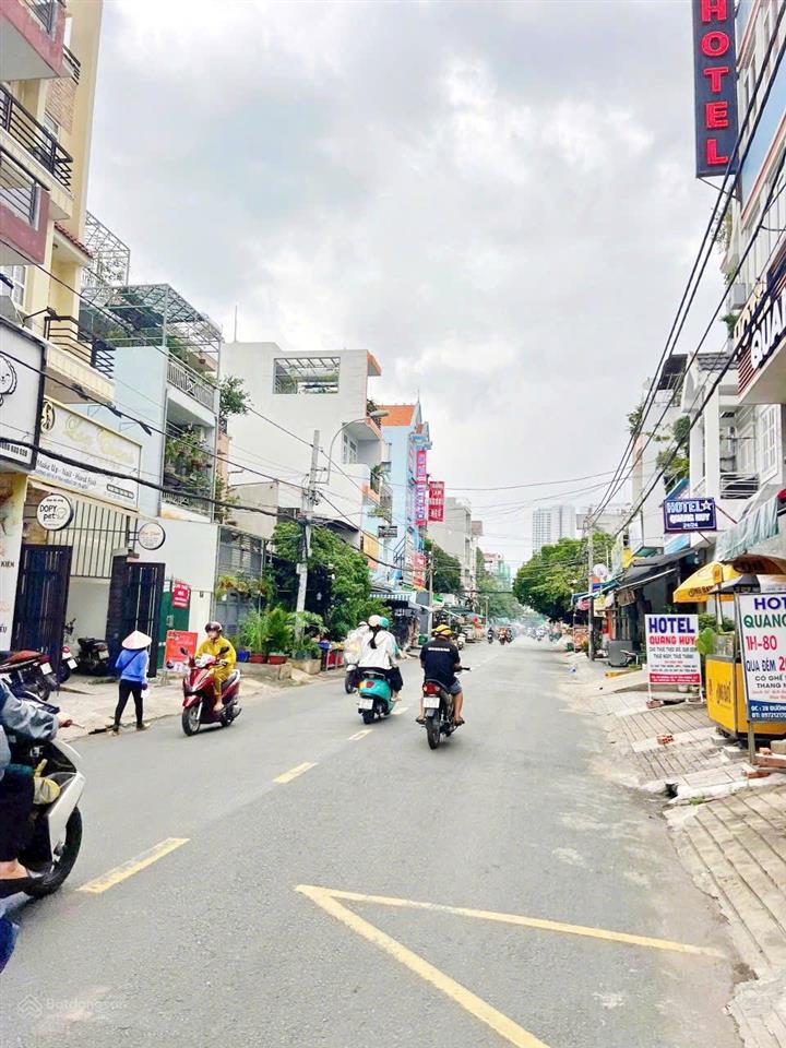 Bán nhà mt đường phan huy thực, quận 7 | 7x19m | vị trí kinh doanh | giá tốt 16,8 tỷ