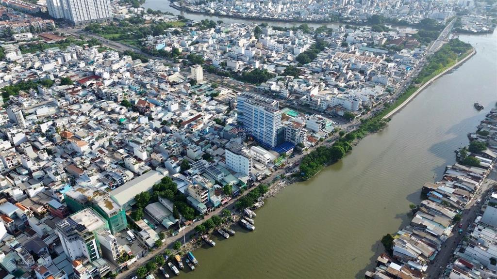 Giảm 8 tỷ cần bán gấp lô 12x50m view sông trần xuân soạn, quận 7  giá tốt 139tr/m2