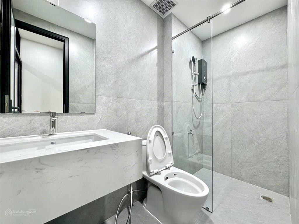 Tòa căn hộ dịch vụ 7x19m đường số tân quy, quận 7 | 6 tầng mới | thu nhập 185tr/tháng