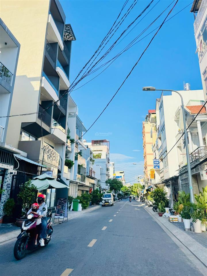 Tòa căn hộ dịch vụ 7x19m đường số tân quy, quận 7 | 6 tầng mới | thu nhập 185tr/tháng