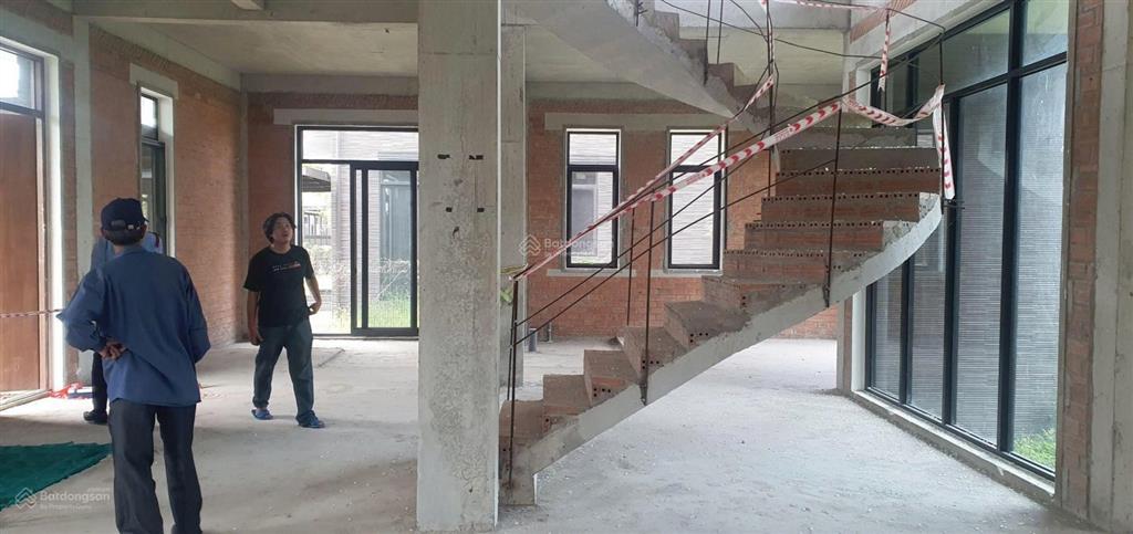 Bán dinh thự khu đô thị waterpoint, 22 tỷ, 518.31m2, view đẹp hàng hiếm tại an thạnh.