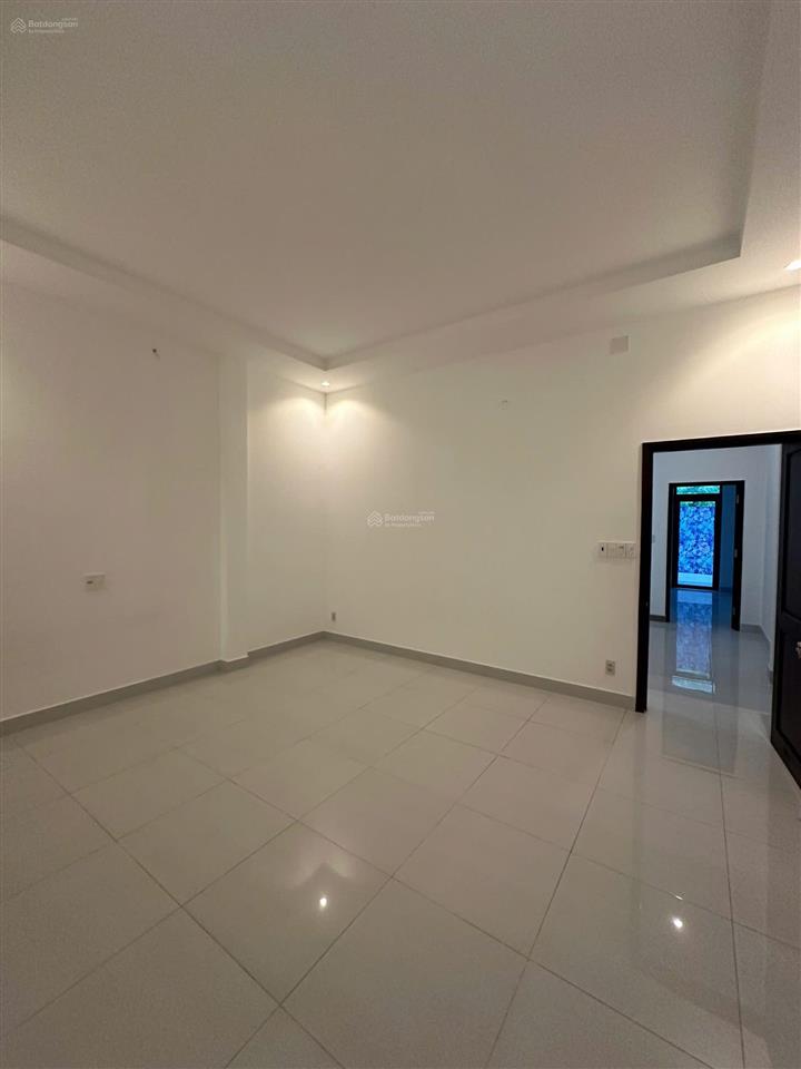 Bán rẻ nhà phố 2 tầng tại kdc tạ thị ngọc thảo, giá chỉ 10,5 tỷ.