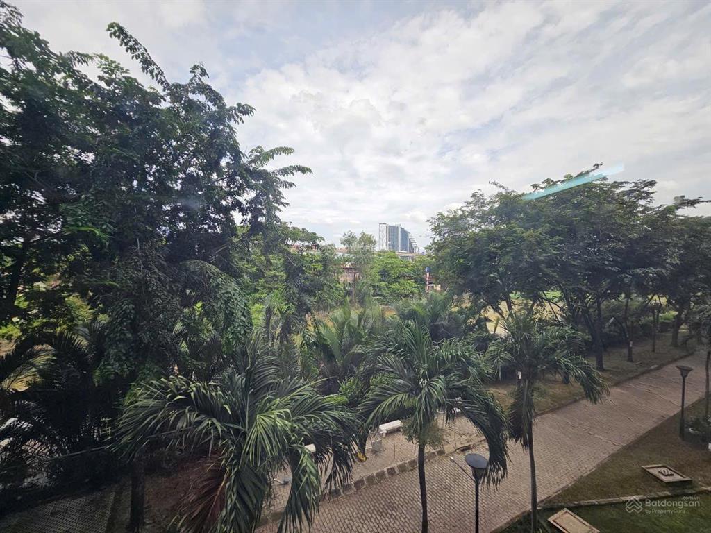 Bán rẻ căn hộ ehome 5 trần trọng cung, giá chỉ 4,3 tỷ.
