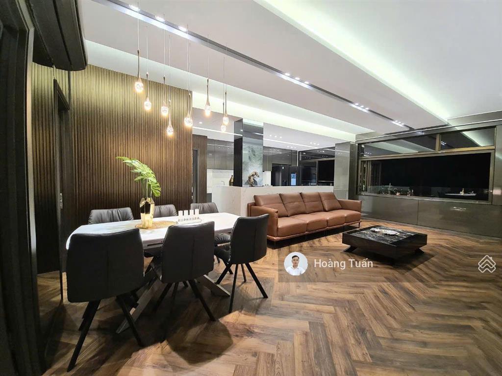 Cho thuê căn hộ sân vườn the panorama giá rẻ, dt 200m, 3pn, 2wc, giá 35 triệu/th.  0912 976 ***