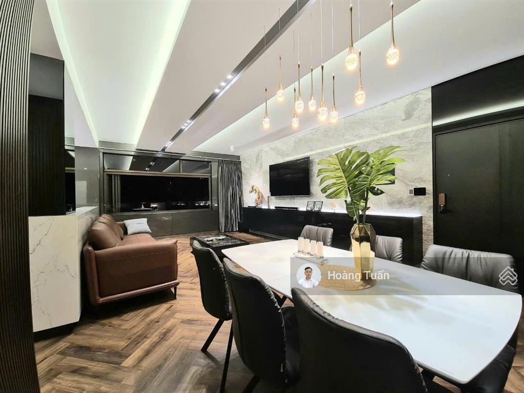 Bán căn hộ midtown dt 131m², 3 phòng ngủ. giá 11,5 tỷ, thông tin   0912 976 ***
