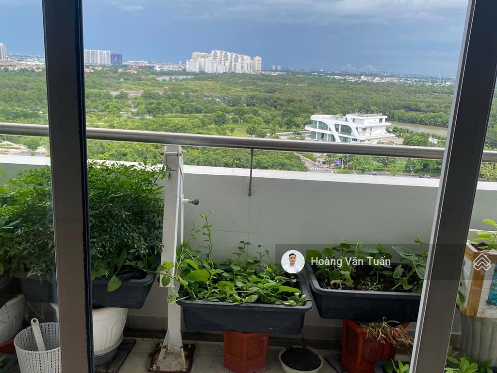Cần bán ch garden court 2, phú mỹ hưng, quận 7, 143m2, 3pn view sông 13,8 tỷ.  0912 976 ***