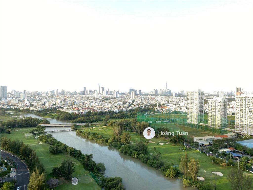 Cần tiền bán gấp căn hộ happy valley, 116m2, 3pn full nt giá 8,3 tỷ, có ô xe.  0912 976 ***