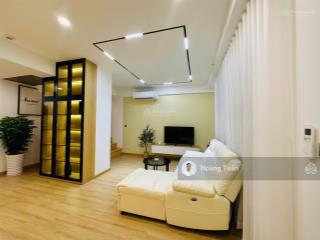 Bán scenic valley 2 dt 155m2 4pn 3wc full nội thất cao cấp như hình giá 9,5 tỷ.  0912 976 ***