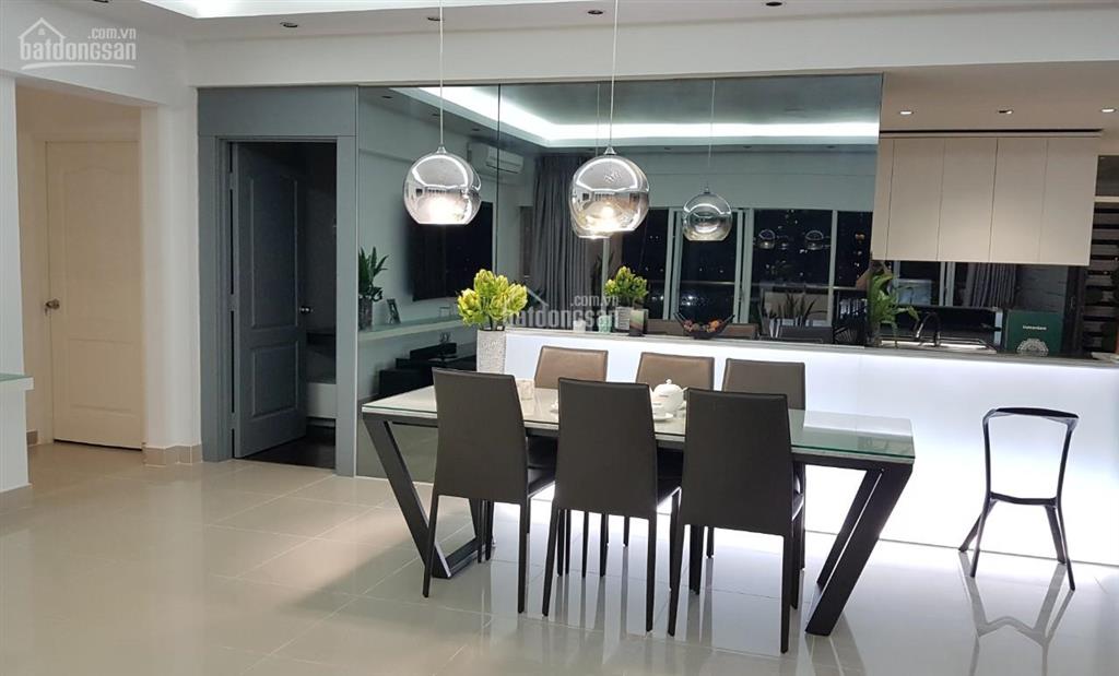 Cần tiền bán gấp căn hộ green valley, 128m2, 3pn, 2wc giá 9,5 tỷ.  0912 976 *** em tuấn
