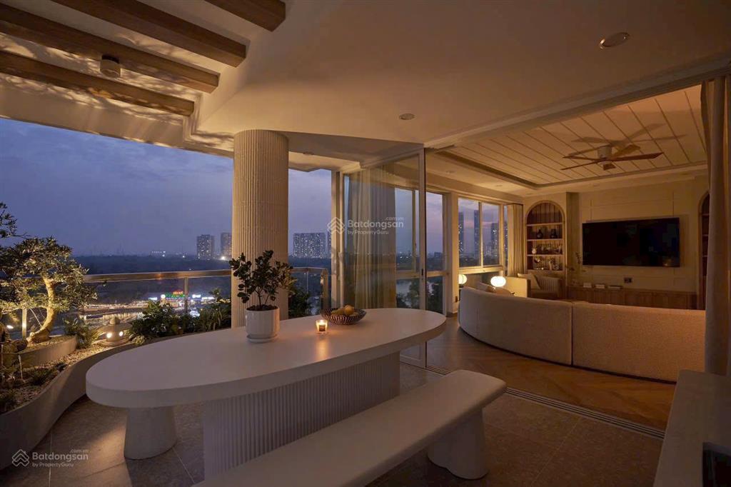 Bán penthouse riverside residence view sông, phú mỹ hưng dt 272m 4pn giá 27,5 tỷ  0912 976 ***