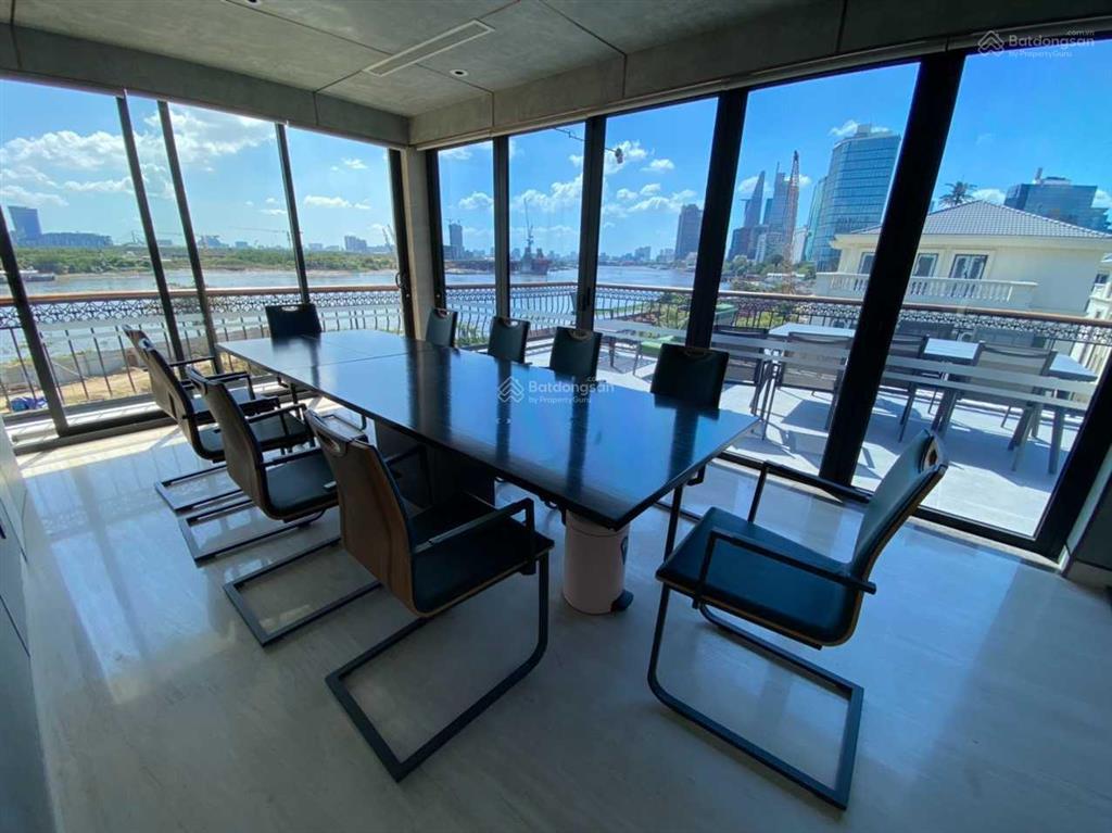 Bán biệt thự vinhomes ba son căn góc dt đất 437,5 m2 view trực diện sông sài gòn quận 1