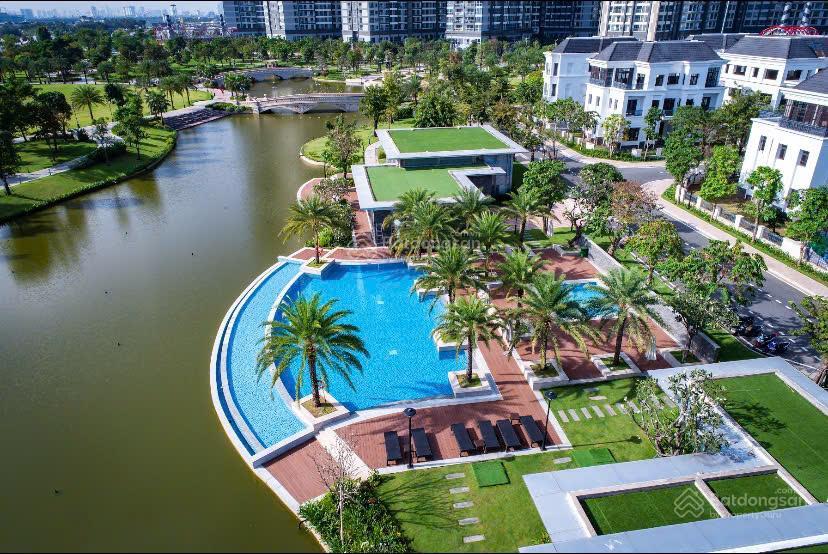 Chính chủ cần bán gấp biệt thự đơn lập vinhomes tân cảng dt 17,19*16 m. dtsd 638,5 m2. giá tốt