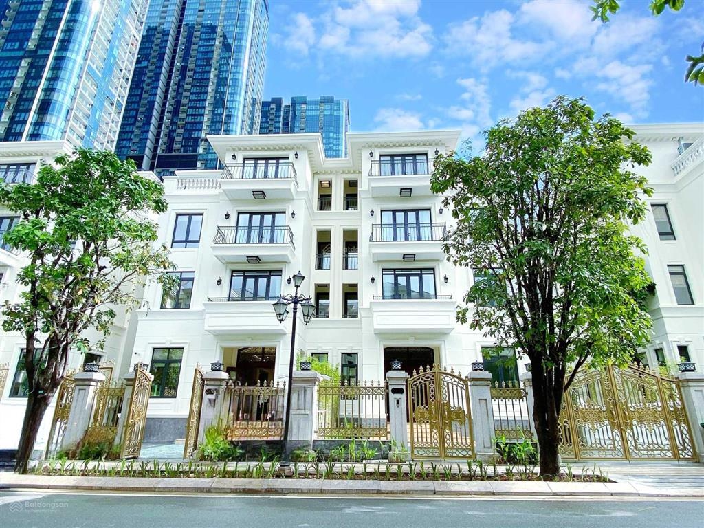 Cần bán gấp biệt thự song lập 10*22,5m vinhomes ba son, vinhomes golden river quận 1.