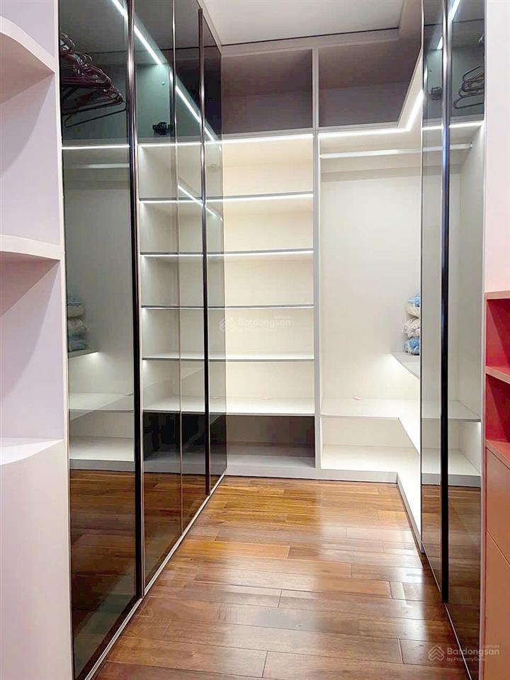 Bán biệt thự liền kề sài gòn pearl dt đất 7*21m, dtsd 442,6 m2 view sông. bán giá thiện chí