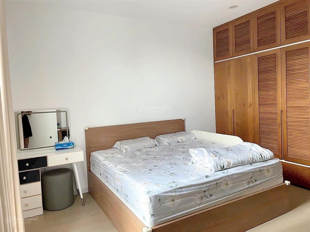 Bán biệt thự liền kề sài gòn pearl dt đất 7*21m, dtsd 442,6 m2 view sông. bán giá thiện chí