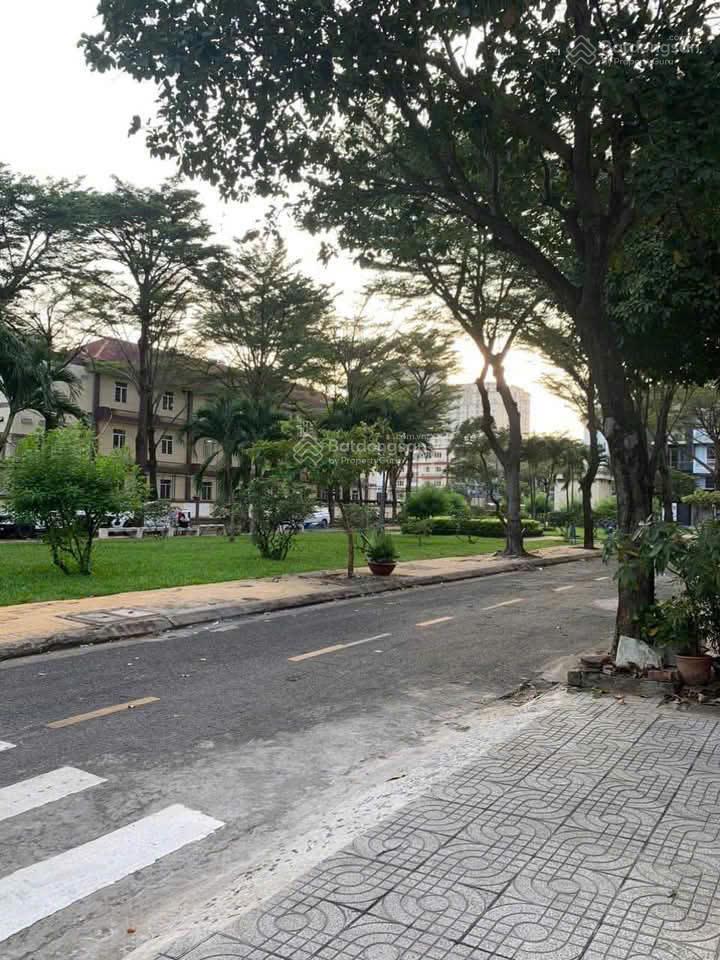 Đất bán khu dân cư đại phúcphạm hùng nối dài, bình hưng, bình chánh, diện tích 5x20, giá 10 tỷ.