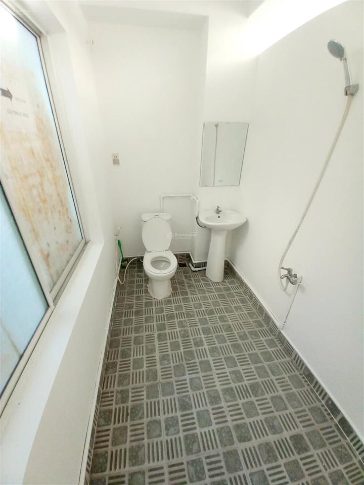 Nhà bán khu trung sơn, 5x20m, trệt,2 lầu sân thượng, 7 phòng lớn nhỏ, 5wc giá chốt 16,2 tỷ