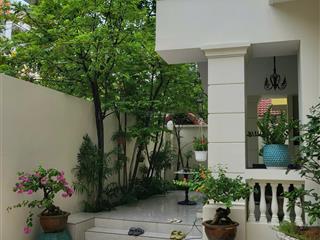 Bán biệt thự tại khu dân cư trung sơn, 50 tỷ, 240m2, chính chủ giá tốt nhà siêu vip.