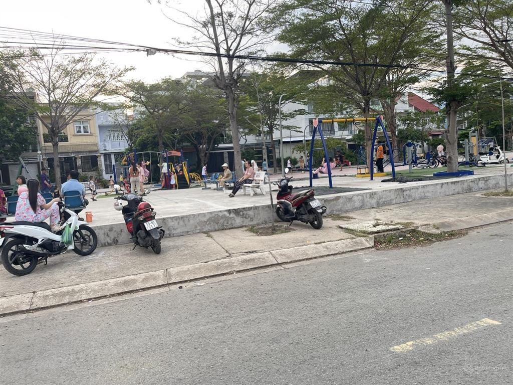 Bán đất tại kdc làng việt kiều phong phú 13e, 6 tỷ, 100m2, hot! view đẹp