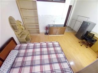 Căn hộ dịch vụ cho thuê khu trung sơn, diện tích 35m2, full nội thất, có bếp nấu ăn giá 5,5 triệu.