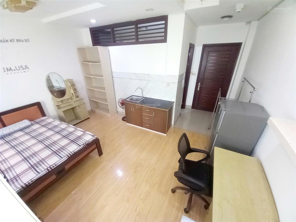 Căn hộ dịch vụ cho thuê khu trung sơn, diện tích 35m2, full nội thất, có bếp nấu ăn giá 5,5 triệu.