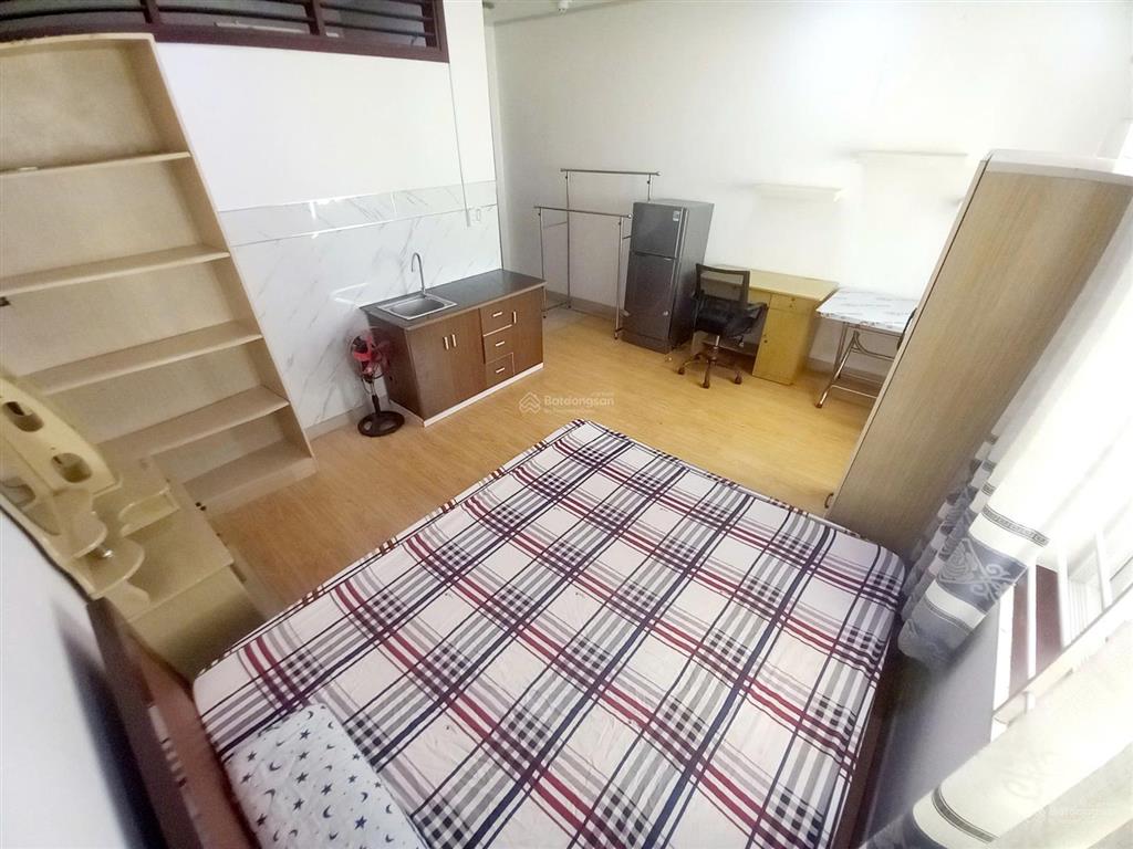 Căn hộ dịch vụ cho thuê khu trung sơn, diện tích 35m2, full nội thất, có bếp nấu ăn giá 5,5 triệu.