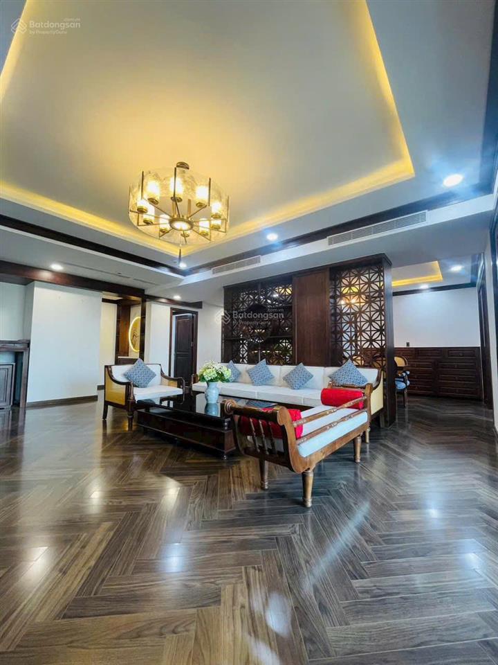 Hotcần bán căn hộ cao cấp tại riverside residences, phú mỹ hưng. dt ~179m. giá tốt 19 tỷ. nhà đẹp