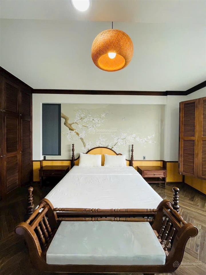 Hotcần bán căn hộ cao cấp tại riverside residences, phú mỹ hưng. dt ~179m. giá tốt 19 tỷ. nhà đẹp
