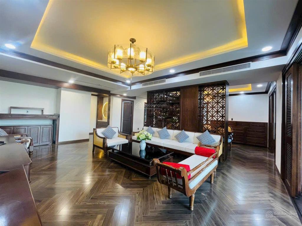 Hotcần bán căn hộ cao cấp tại riverside residences, phú mỹ hưng. dt ~179m. giá tốt 19 tỷ. nhà đẹp