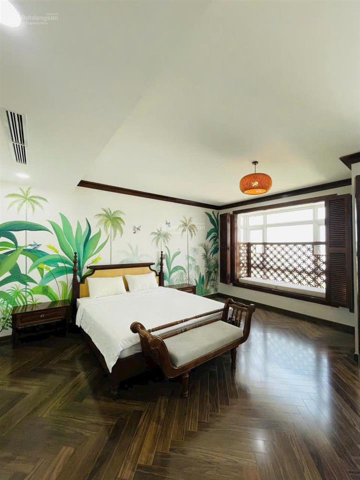 Hotcần bán căn hộ cao cấp tại riverside residences, phú mỹ hưng. dt ~179m. giá tốt 19 tỷ. nhà đẹp