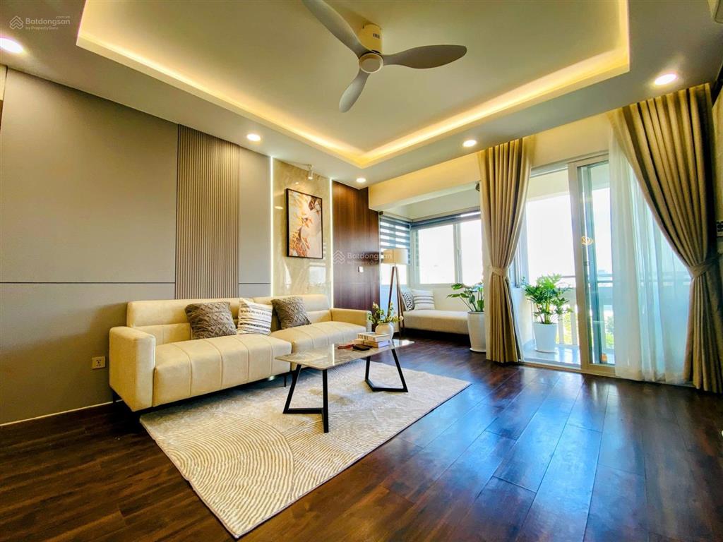 Hot  bán căn hộ mỹ khánh 2 phú mỹ hưng. dt 118m2. giá tốt thị trường 9.3 tỷ