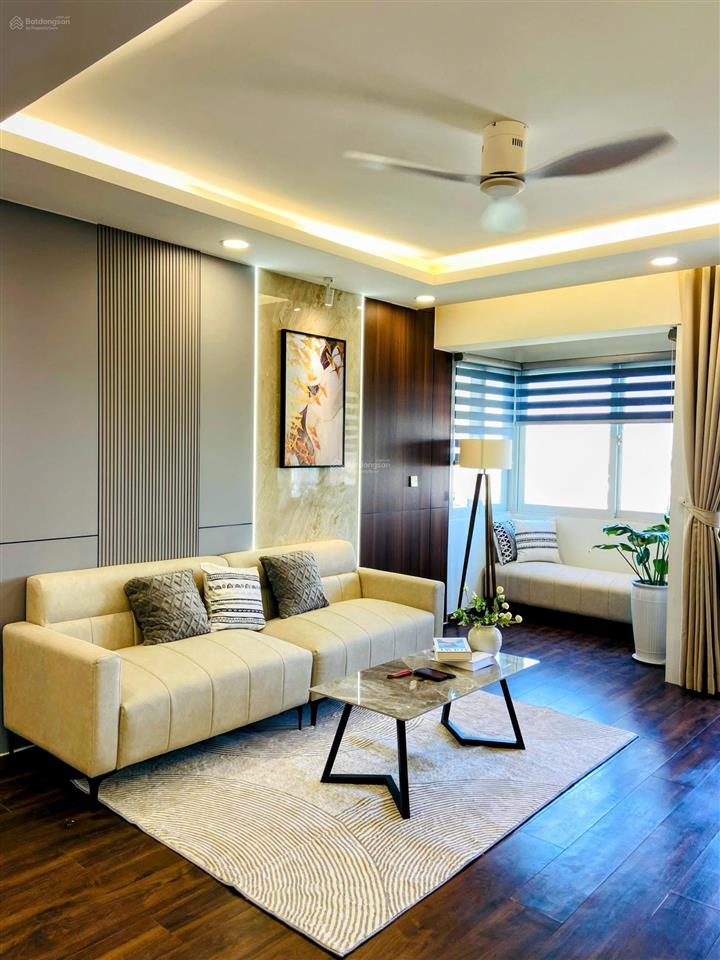 Hot  bán căn hộ mỹ khánh 2 phú mỹ hưng. dt 118m2. giá tốt thị trường 9.3 tỷ