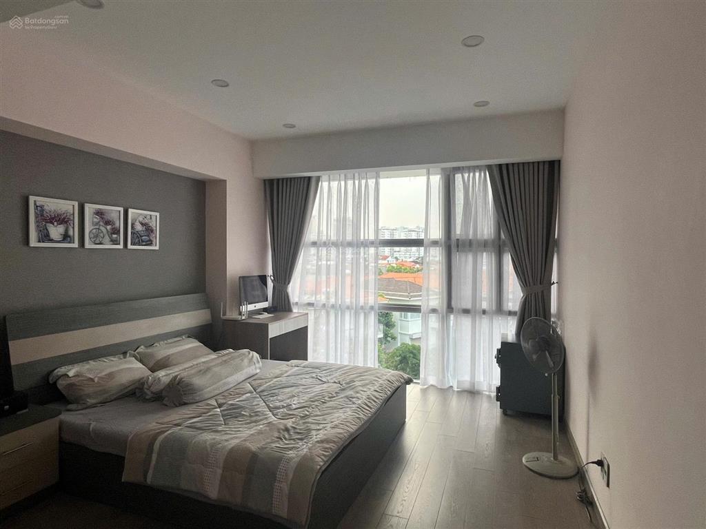 Bán căn hộ garden plaza 1. dt 150m2, 3pn full nt, lầu cao,view thoáng mát. giá 19.9 tỷ. 0918 998 ***