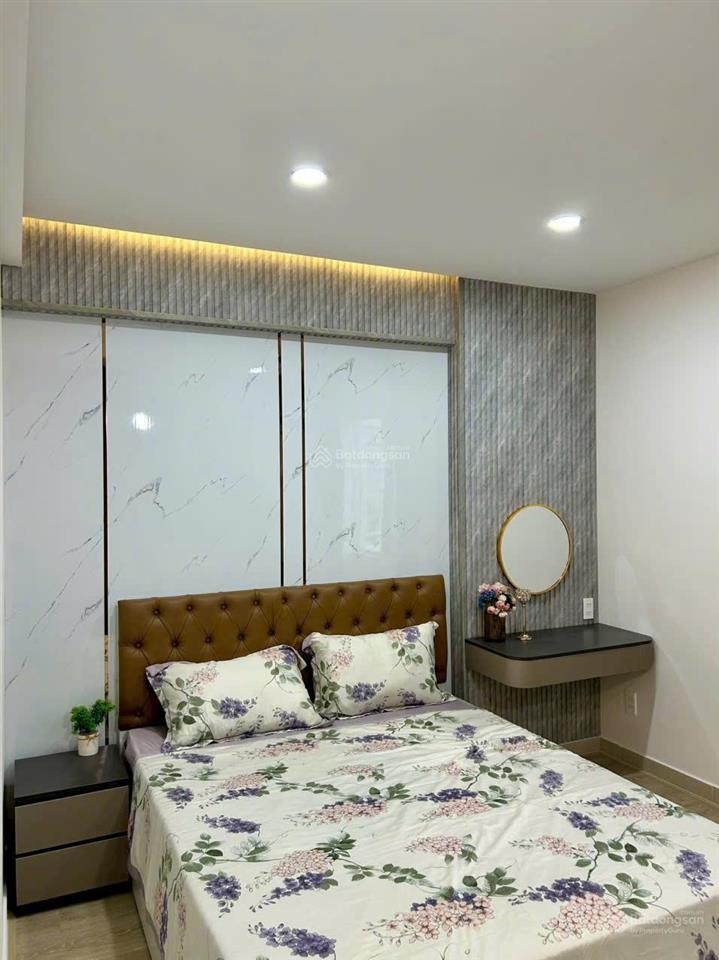 Bán căn hộ cao cấp mỹ khánh 4  phú mỹ hưng. dt 118m. giá tốt nhất thị trường 11.3 tỷ