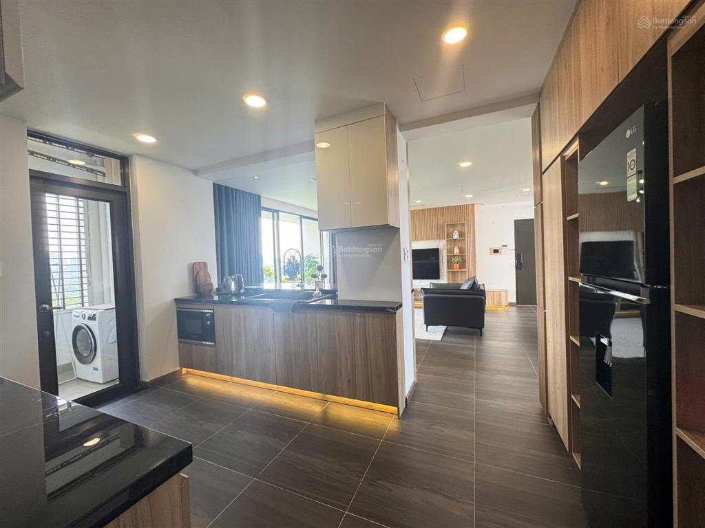 Bán căn hộ cao cấp the panorama phú mỹ hưng. dt 143m2. giá tốt 18.7 tỷ.  0918 998 ***