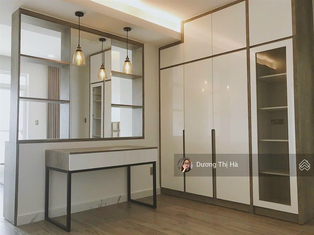Cho thuê penthouse riverside residence, 260m2, 4pn view sông, ntcc giá 60 triệu. call 0909 740 *** hà