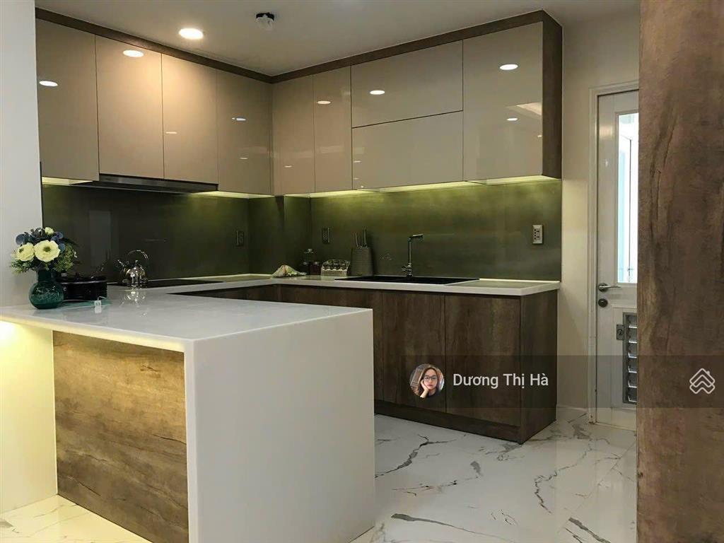 Cho thuê penthouse riverside residence, 260m2, 4pn view sông, ntcc giá 60 triệu. call 0909 740 *** hà
