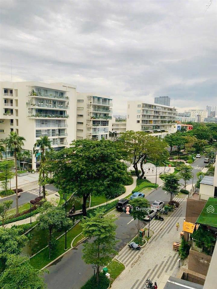Bán căn hộ chung cư garden plaza 1, quận 7 130m2, 3pn. giá 13,5 tỷ.  0909 740 *** ms hà