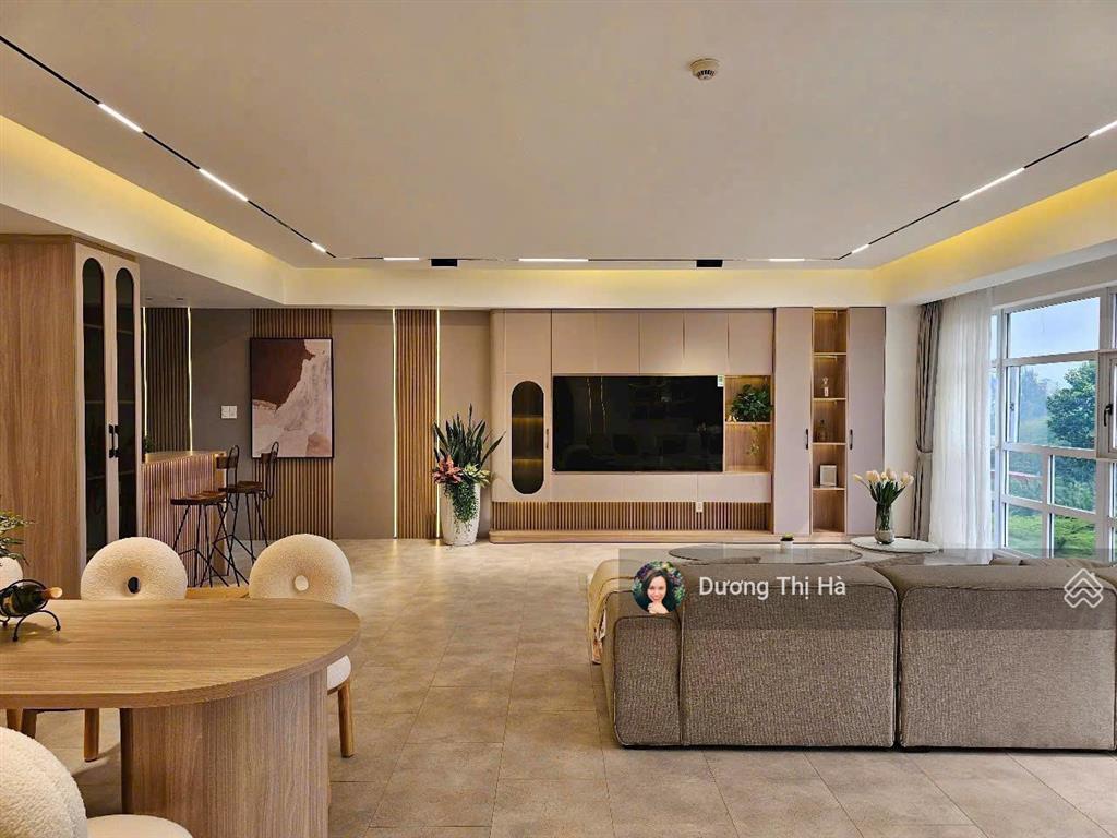 Bán căn hộ chung cư happy valley, tân phong, quận 7, 115m2 giá 8,7 tỷ.  0909 740 *** ms hà