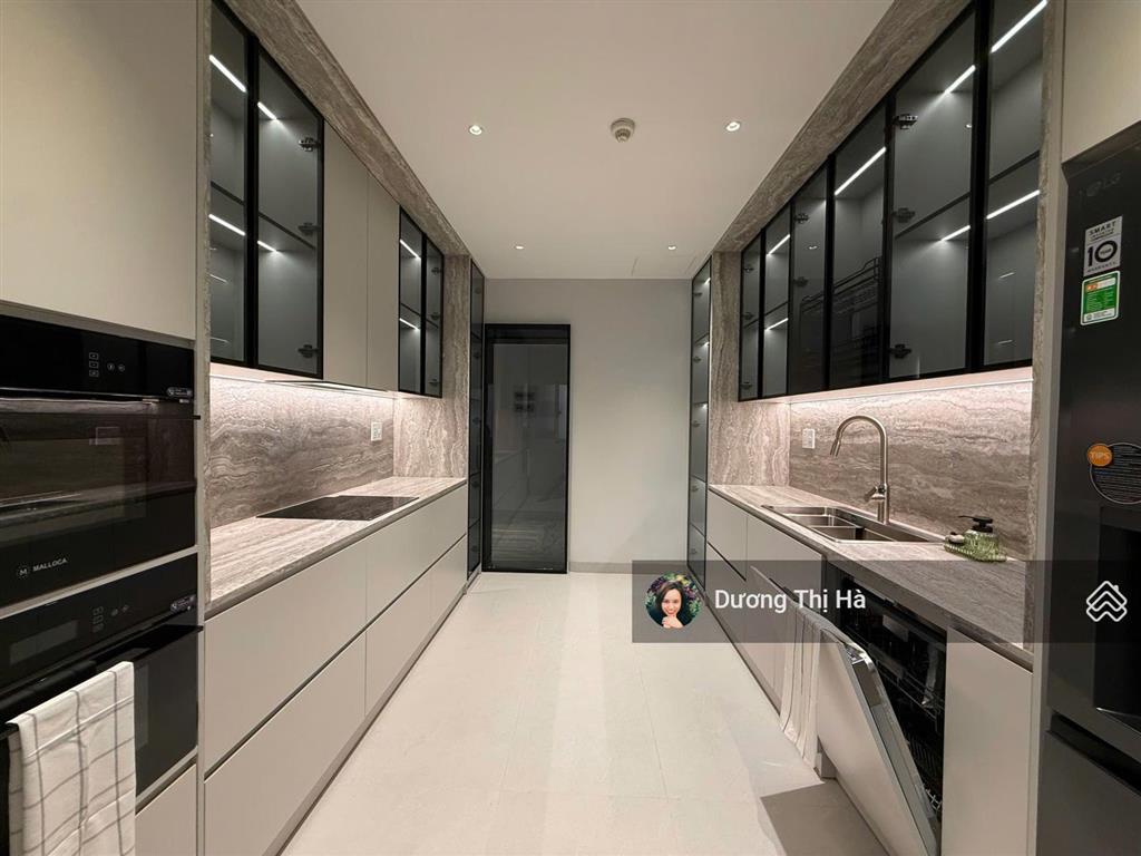 Bán căn hộ riverside residence quận 7 136m2 3pn căn góc view sông. giá 12,3 tỷ. call ms hà